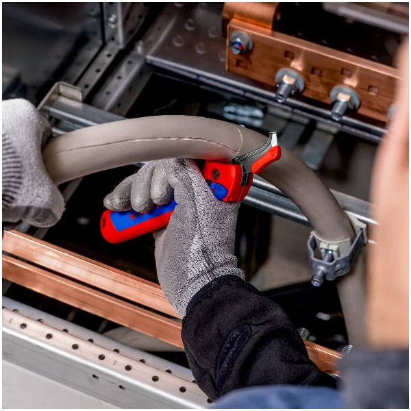 Knipex 16 50 145 SB EAN:4003773089902