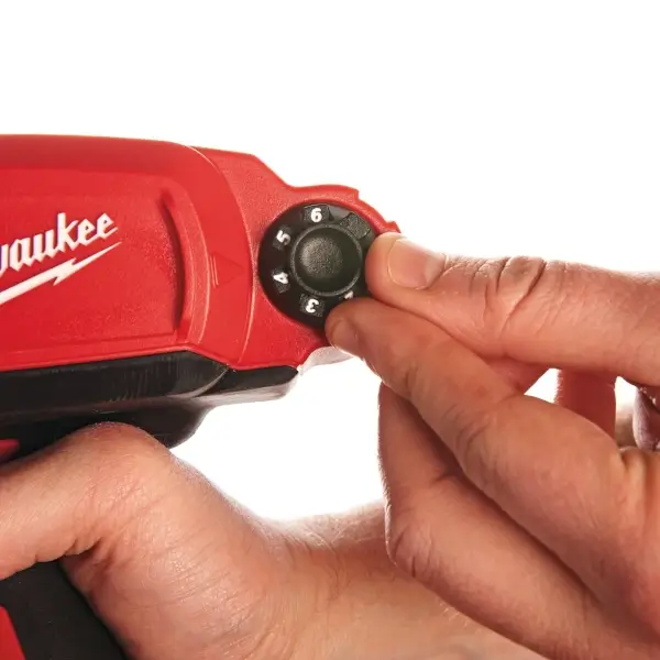 Milwaukee M12 PCG/310C-0 MPN:4933441783 EAN:4002395002269